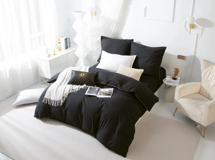 posciel-queen-160x200-czarna-ze-zlota-lamowka-biza-5.jpg